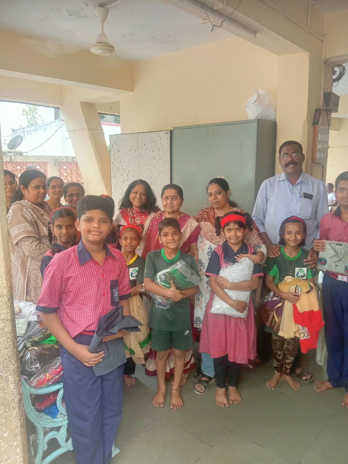 Foundation celebrated Raksha Bandhan with deaf and mute photo 12